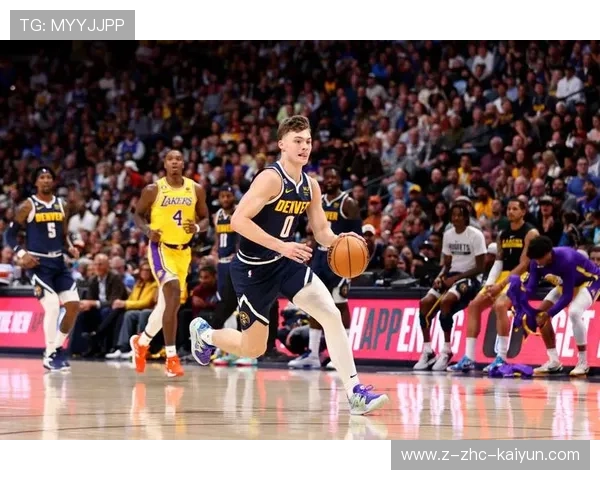 掘金多点开花，布劳恩底角三分稳稳进：篮球场上的制胜法宝