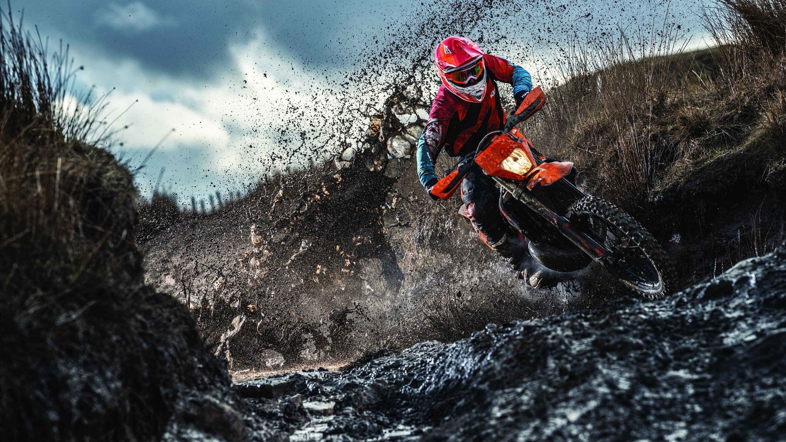 开云电竞app-中国女冰迎强敌，逆转韩国晋级亚洲冰球锦标赛四强，中韩冰球比赛